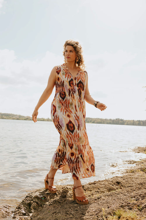 Lange jurk van viscose met etnische print-Paprika-1