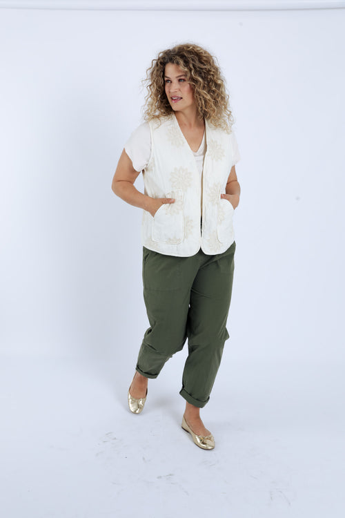 Gilet matelassé avec broderies florales-Paprika-9