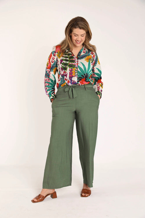 Wijde broek van effen viscose met geplooid effect-Paprika-5