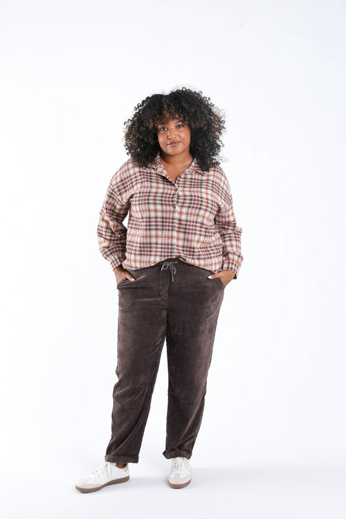 Marron / 46-Paprika-1