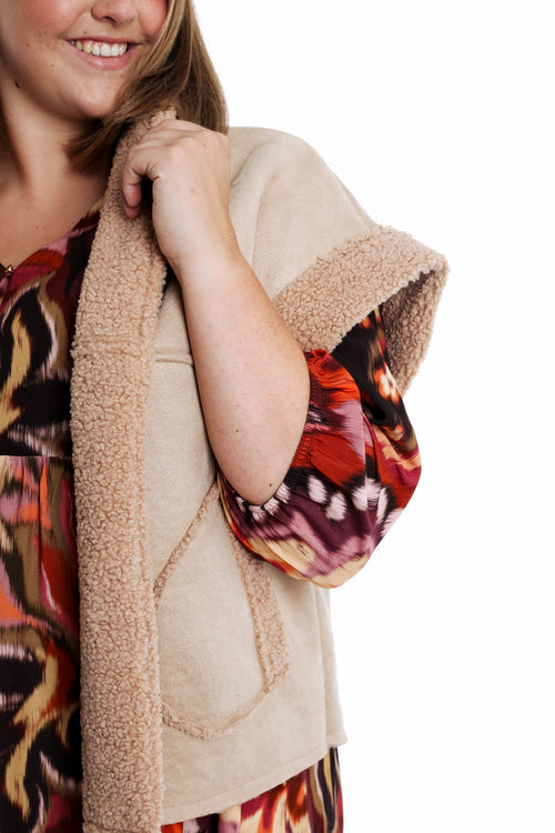 Effen gilet met schapenvachtlook-Paprika-4