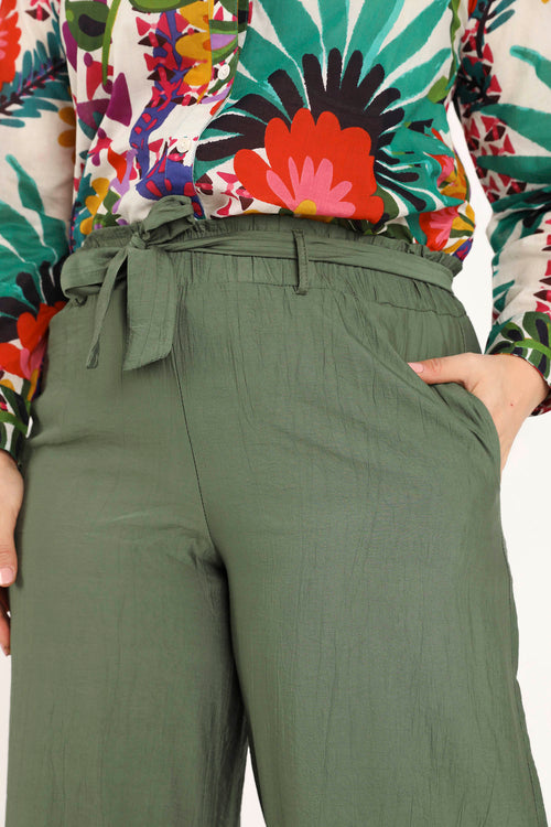 Wijde broek van effen viscose met geplooid effect-Paprika-2