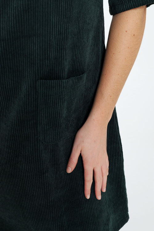 Korte, effen corduroy jurk met opgestikte zakken-Paprika-6