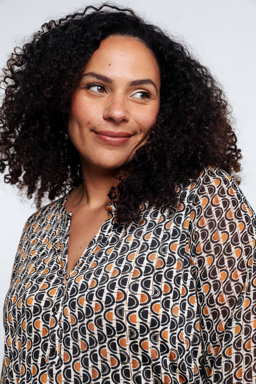 Camel / 46-Paprika-1