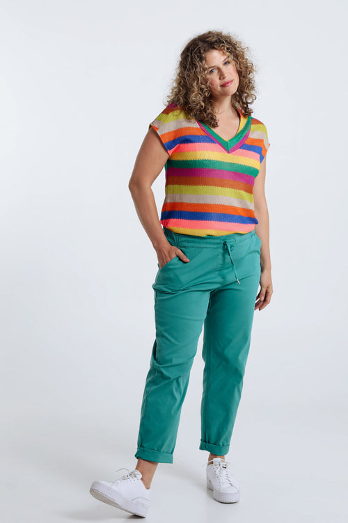 Effen 7/8-chinobroek in licht katoen met losse broekspijpen-Paprika-7