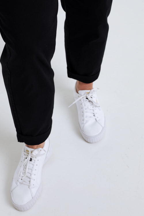 Effen 7/8-chinobroek in licht katoen met losse broekspijpen-Paprika-4