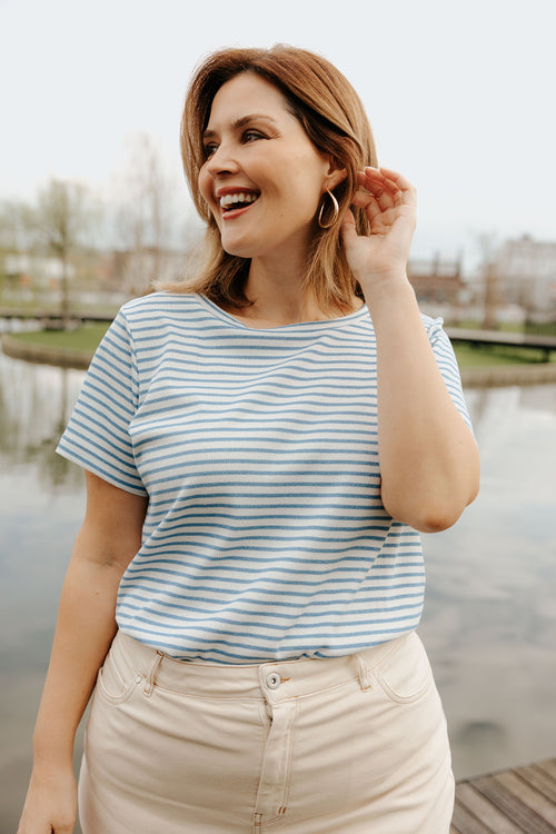 Blauw / 46-Paprika-1