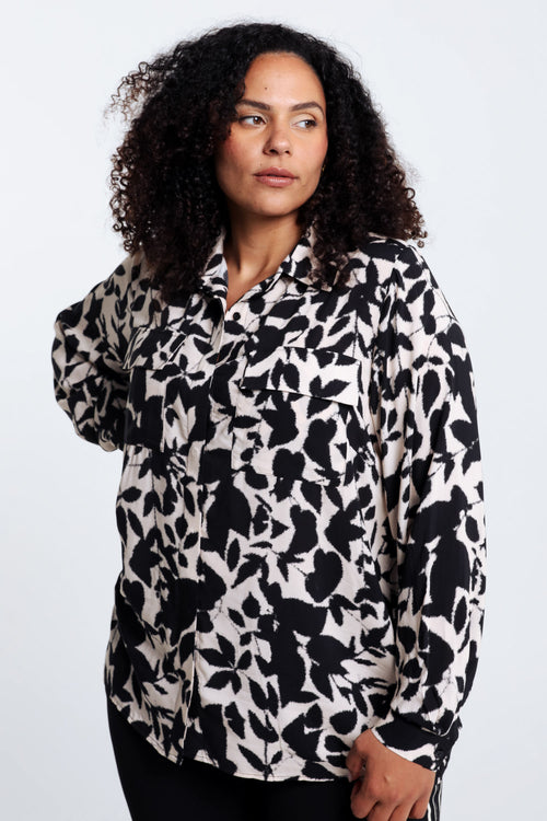 Zwart / 46-Paprika-1