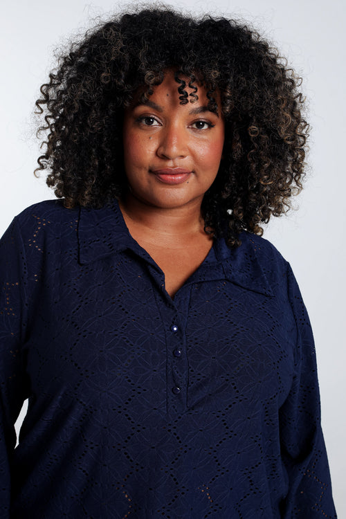 Effen T-shirt met opengewerkte bloemen-Paprika-5