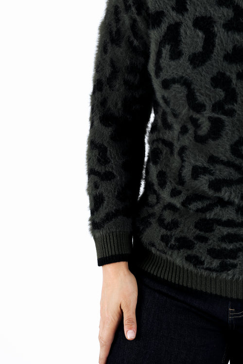 Pluizige trui met luipaardmotief-Paprika-4