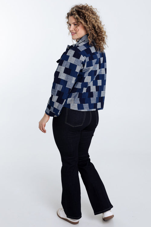 Jeansjas met patch-ontwerp-Paprika-2