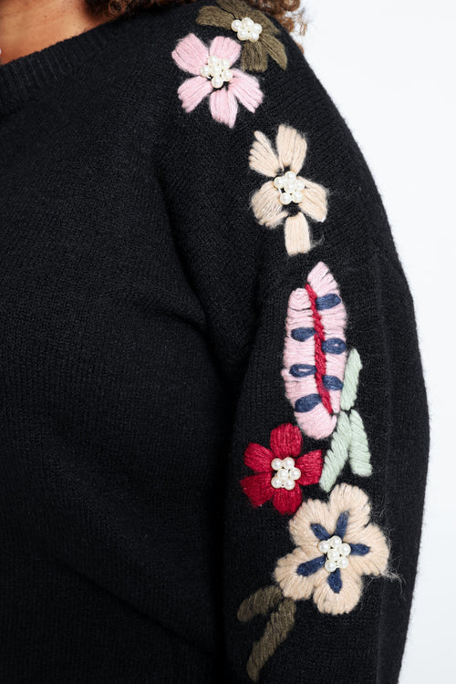 Effen trui met borduureffect op de mouwen-Paprika-5