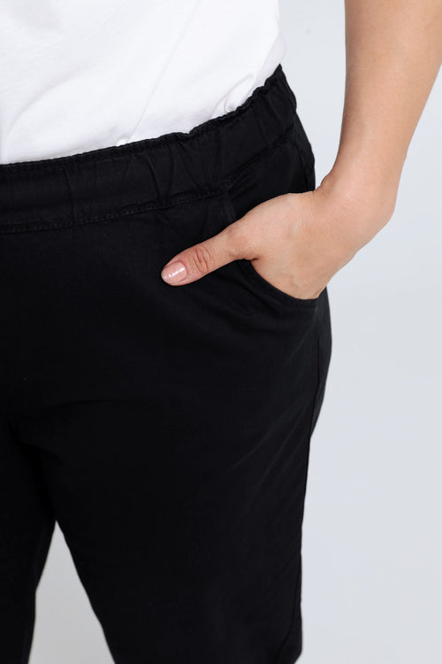 Zwart / 46-Paprika-1