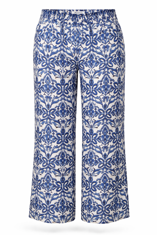 Koningsblauw / 46-Paprika-1