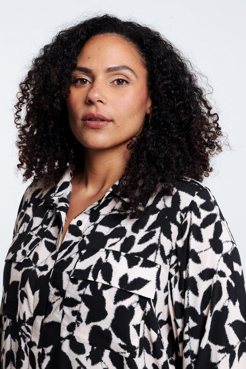 Zwart / 46-Paprika-1