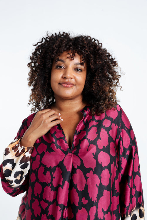 Violet / 40-Paprika-2