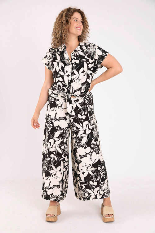 Wijde broek van viscose met tweekleurige bloemenprint-Paprika-5